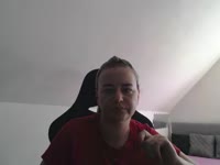 Hello :) Here Vicky:) I like men who know what to do :) I like to play with my body and bring you to a nice orgasm!