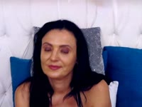 Hello everyone, I am Lauren and I like to meet new people, my smile will make you feel comfortable and you will open your heart around me. I am here to listen every thought, and i