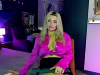 HELLO THERE! iM TALL BLONDY WITH PASSION! COME CLOTHER TO FIND OUT MORE
