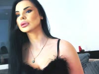 Hello there
I m Nicolle . Nice to meet you!Make me feel like a queen and i shall give u a kingdom!