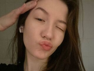 free webcam chatroom NoemiMeservy