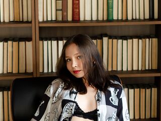 beautiful girl NooraMoore