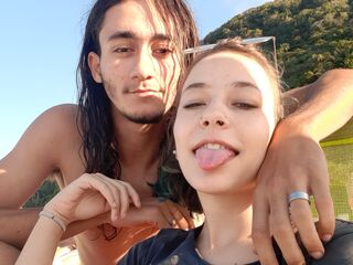 naked couple with webcam KurtAndLia