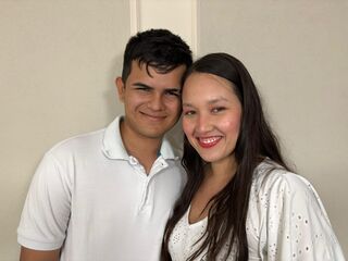 camcouple masturbating LadyAndJohan