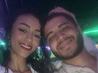 naughty webcam sex show MaxandAbby