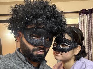 adult couple live sex cam YashiYashilu