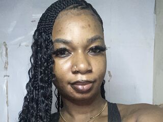 latex sexcam BellaPeter