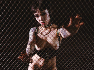 latex cam girl HannahRousell