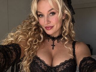 girl foot fetish webcam chat MargaretheBerger