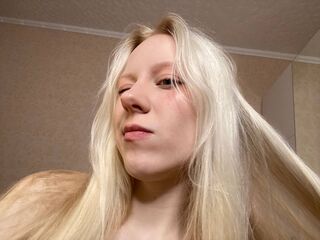 webcamgirl AdeleKeat