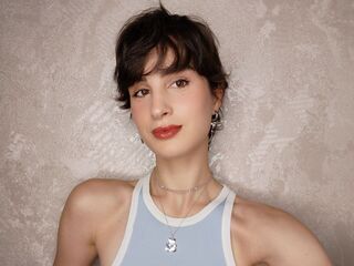 free sex chat AdelinePerle