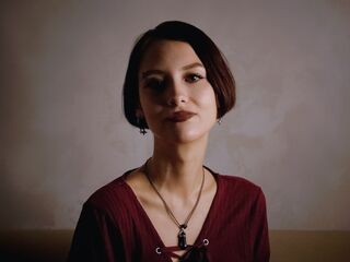 naked webcamgirl video AlisaWinsor