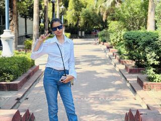 chatrubate cam girl AmairaSingh