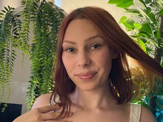 fingering cam girl video AmandaLohan