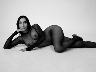 camwhore fingering pussy AnetteLawren