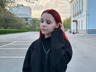 camslut topless BeataSantisteban