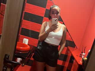 fingering cam girl BeatriceAgnes