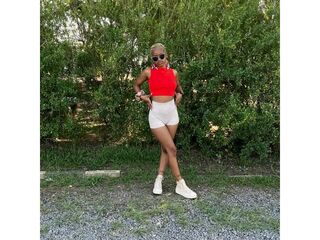 live sex webcam BellzRosee