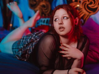 naked camgirl masturbating BibixMoor