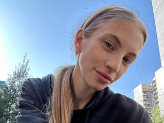 fingering girl cam picture CatherynBigger