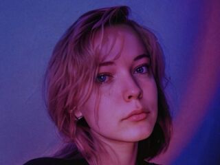 livesex cam show CharlieFenniman