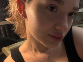 camgirl fingering bald pussy ChloeDemaio