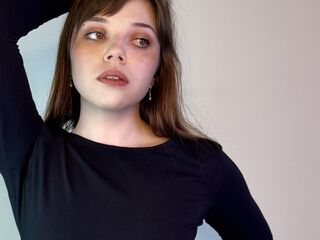bedroom livecam ChrissyHolgerson
