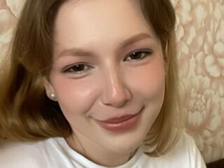 webcam striptease show ChunYundt