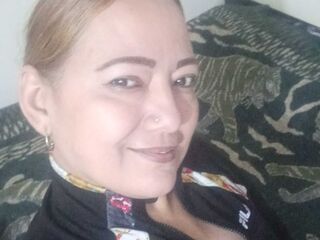 hot girl webcam ClauTaylor