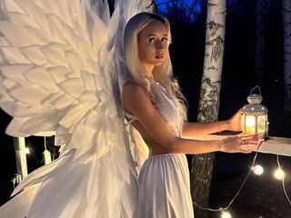 free web cam chat CutesLucy
