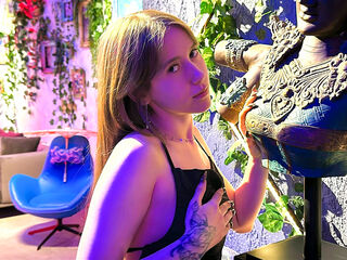 naked camgirl masturbating DaisyWane