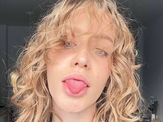 shaved pussy web cam DaniaGanis