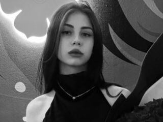 free webcam chatroom DawnGoller