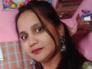 shower cam EmiliaWalker