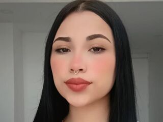 strip tease EmilyMorrison