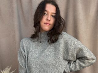 masturbating cam girl EustoliaBluemel