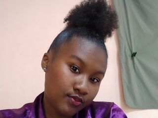 hot girl webcam FanirisoaEmina