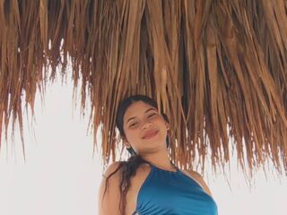 cam girl playing with dildo FrancisMarlins