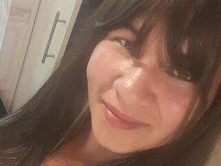 live webcam performer GrettyRoss
