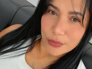 fingering cam girl video HillaryRouss