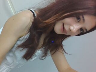 girl nude HoaBuis