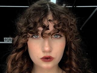 beautiful girl cam IngeHosterman