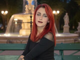 camwhore masturbating with vibrator IvanaNovoa