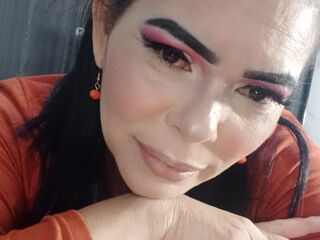 webcamgirl chat IvetheEvans