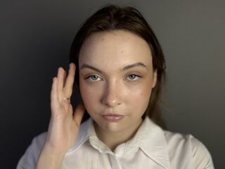 cam girl masturbating JaniceChambers