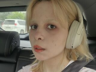 free live chatroom JillianOng