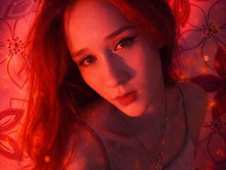 hot girl webcam JulieCusanelli