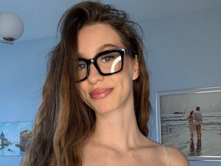 girl topless chat KatrinLov