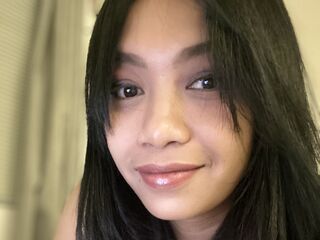 camwhore masturbating with sextoy KaylaGarcia