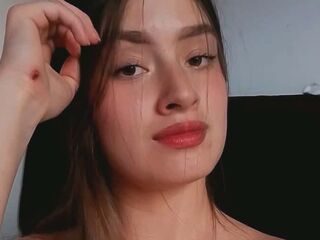 masturbating webcamgirl KendalCortes